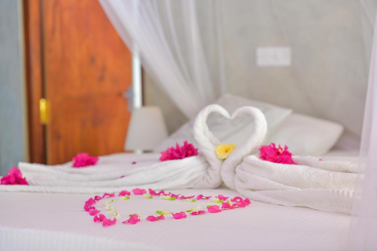 De Silva Palm Resort Kalpitiya Buitenkant foto