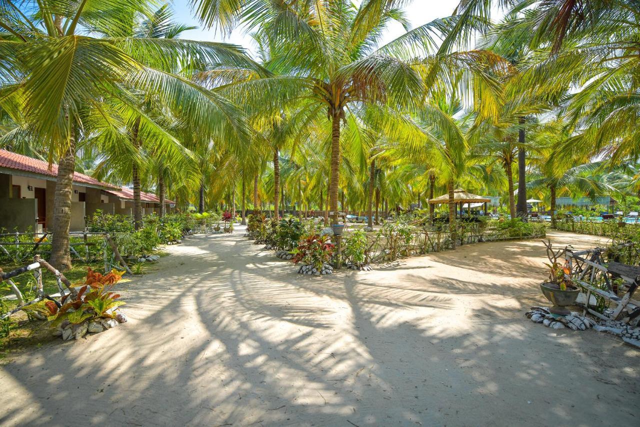 De Silva Palm Resort Kalpitiya Buitenkant foto