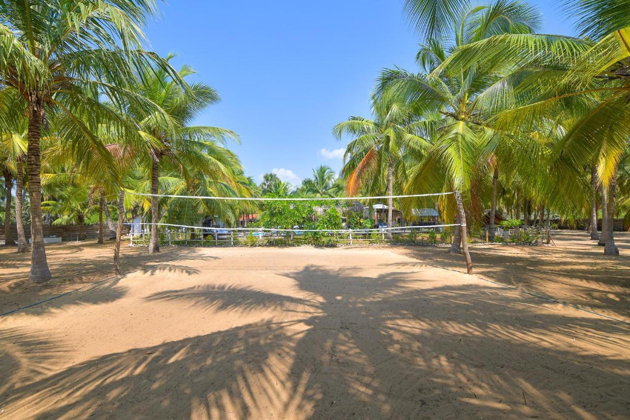 De Silva Palm Resort Kalpitiya Buitenkant foto